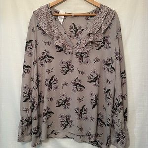 LOFT Purple Gray Floral  V-Neck Ruffle Trim Long Sleeve Blouse Large